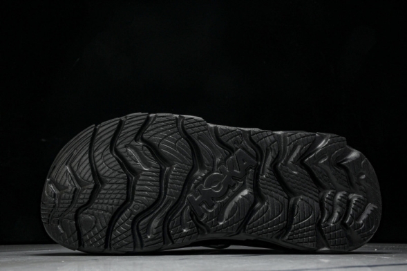 Hoka Restore TS 1169150 CRBN 