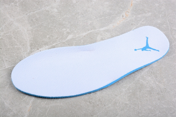 Nike Air Jordan 1 Mid University Blue DX9276-100 