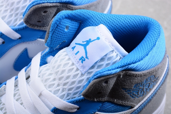 Nike Air Jordan 1 Mid University Blue DX9276-100 