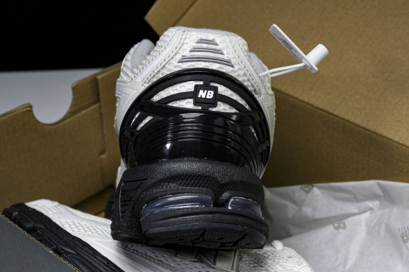 New Balance 1906 M1906RCO  