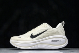 Nike Air ZoomX Vomero 18 Plus HM6805 113