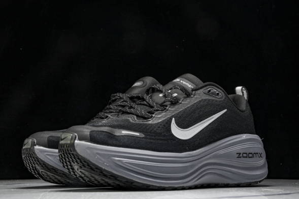 Nike Air ZoomX Vomero 18 Plus HM6805 