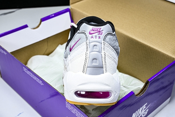 Nike Air Max 95 x Eric Koston HF7545-100 