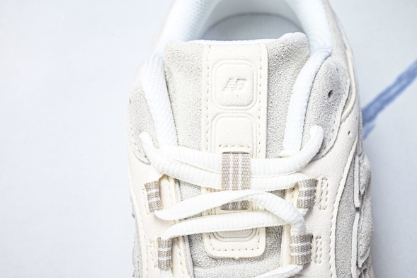 New Balance 204 U204LMMC  