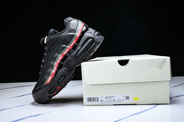 Nike Air Max 95 x Undefeated IB4453-001 