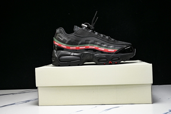 Nike Air Max 95 x Undefeated IB4453-001 
