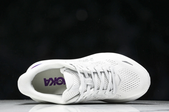 HOKA Bondi 9 1162012 CYWH 