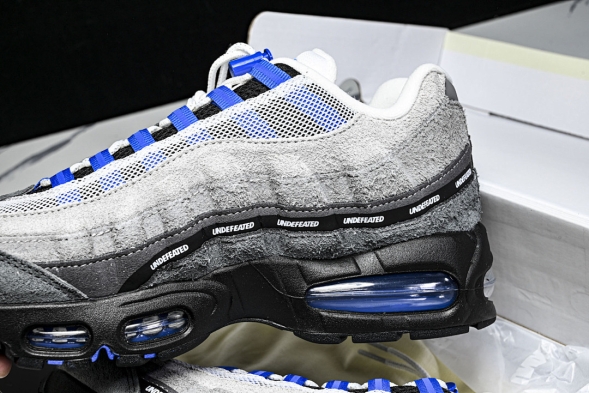 Nike Air Max 95 x Undefeated IB4523-001 