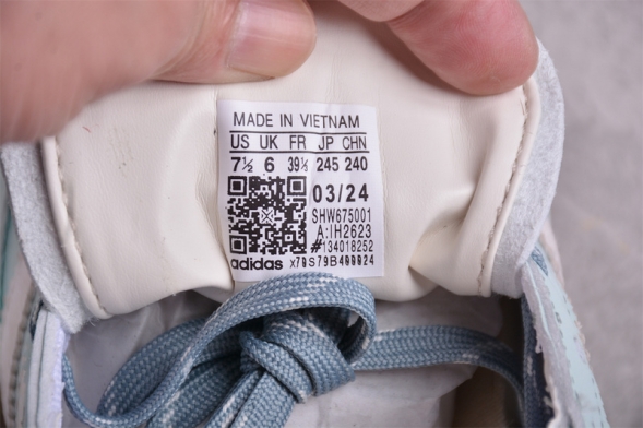 Kith x Adidas Handball Spezial IH2623 