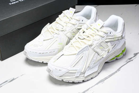 New Balance 1906 U1906AE 