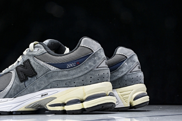 New Balance 2002R I2002RU2 