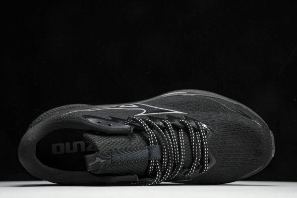 Mizuno Astro Plus D1GH240101 