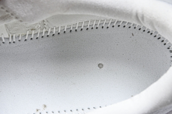 Hoka Rincon 4 1155131 WWH 