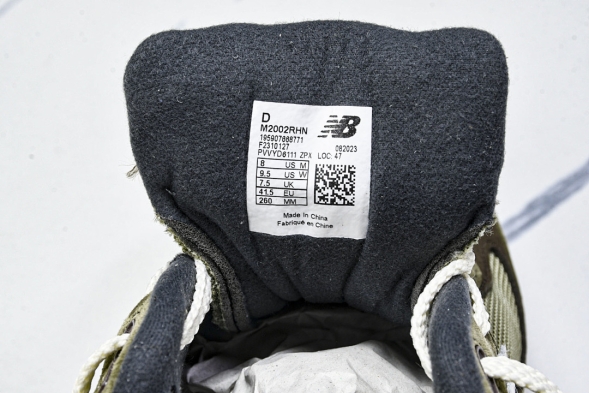 New Balance 2002R M2002RHN 