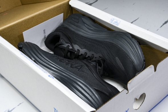 HOKA Bondi 8 1123202 BBLC 