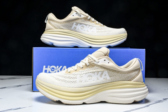 HOKA Bondi 8 1123202 SSEG 