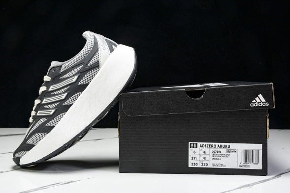 Adidas Adizero Aruku 