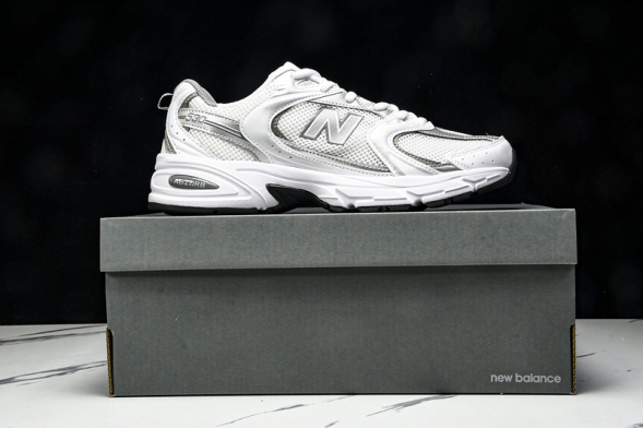 New Balance 530 MR530AD 