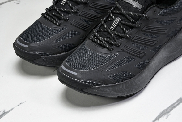 Adidas Adizero Aruku 