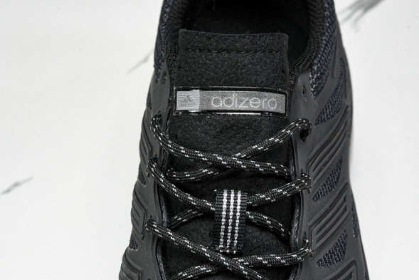 Adidas Adizero Aruku 