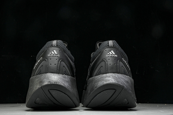 Adidas Adizero Aruku 