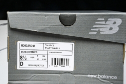 New Balance 2002R M2002RDM