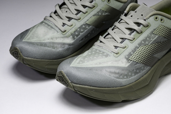 New Balance FuelCell Rebel V4 MFCXLF4 