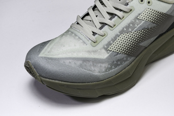 New Balance FuelCell Rebel V4 MFCXLF4 