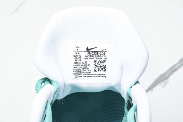 Nike Journey Run FNO228 105 