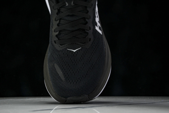 HOKA Bondi 8 1123202 BWHT 