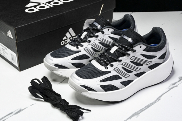 Adidas Adizero Aruku 