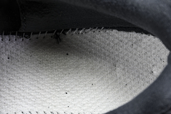 New Balance 2002R M2002RDB 