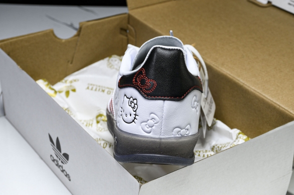 Adidas Gazelle Indoor W Hello Kitty II0013 