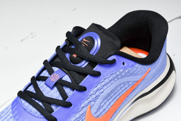 Nike Journey Run FN0228 400 