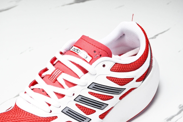 Adidas Adizero Aruku 