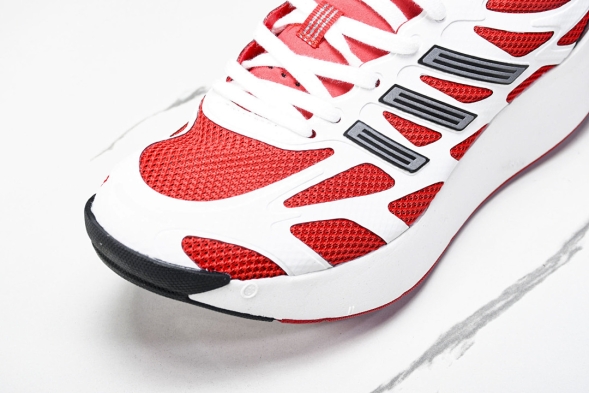 Adidas Adizero Aruku 