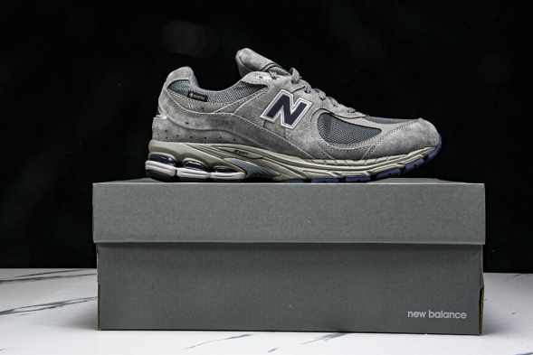 New Balance 2002R M2002RXC 