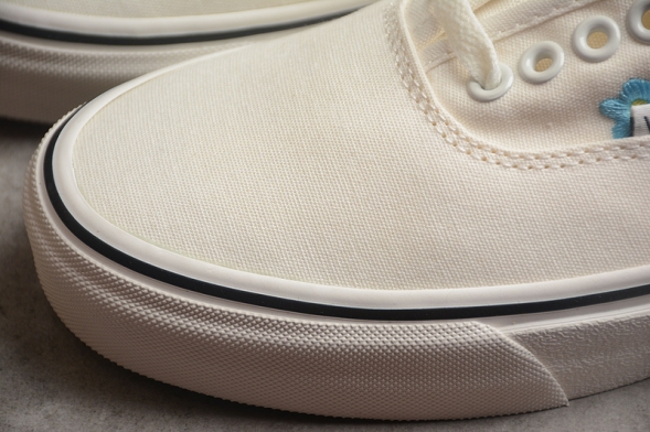 Vans Authentic 44 DX VR3 VN0A4BX5YQ1 