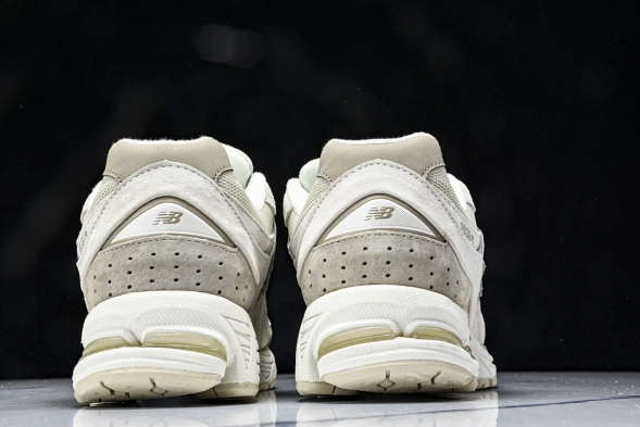 New Balance 2002R M2002RJN 