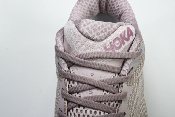 Hoka Clifton 9 1127896 PMPW 