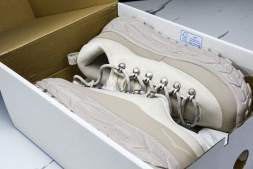 Hoka Tor Summit 1147952 OLK