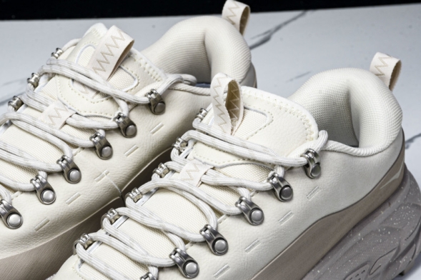 Hoka Tor Summit 1147952 OLK 