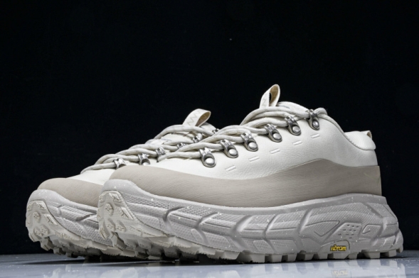 Hoka Tor Summit 1147952 OLK 