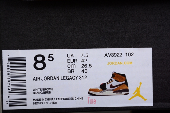 Nike Air Jordan Legacy 312 high. AV3922-102 