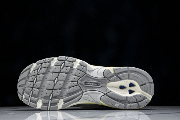 New Balance 1906 M1906WFE 