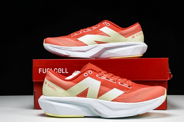 New Balance FuelCell Rebel V4 WFCXLR4 