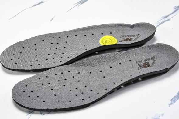 New Balance 2002R M2002RHS 