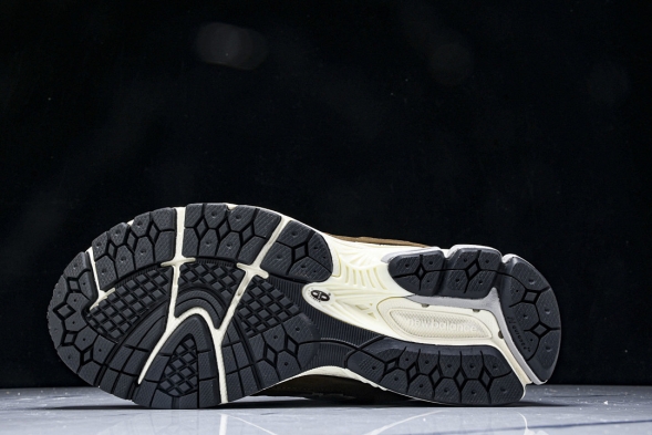 New Balance 2002R M2002RHS 