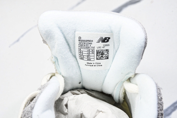 New Balance 2002R I2002REK 