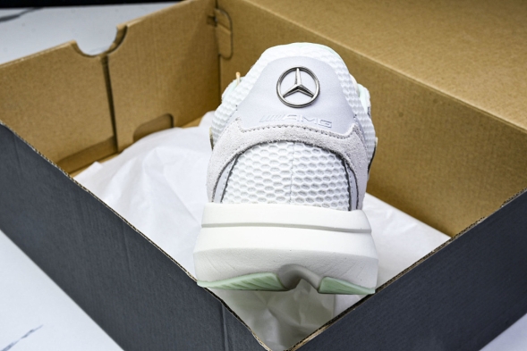 Adidas Lightblaze JP8363 